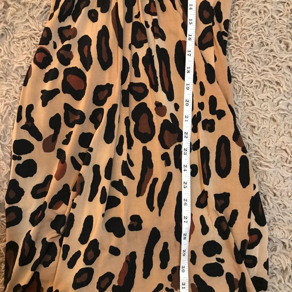 CACHE Animal Print Stretchy Sleeveless VNeck Dress - Picture 7 of 9
